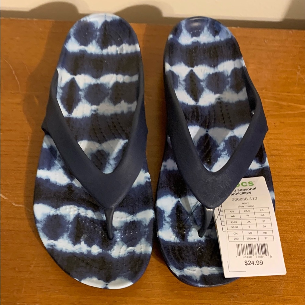 Unisex Croc Flip-flops. New